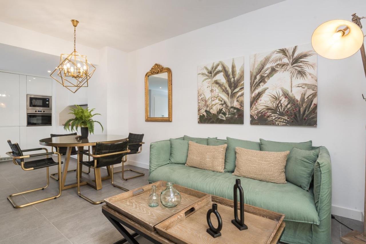 Roy Boston By Florentia Homes Apartment
